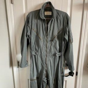 *Vintage* Vietnam Era USAF Flight Suit - Men's Medium